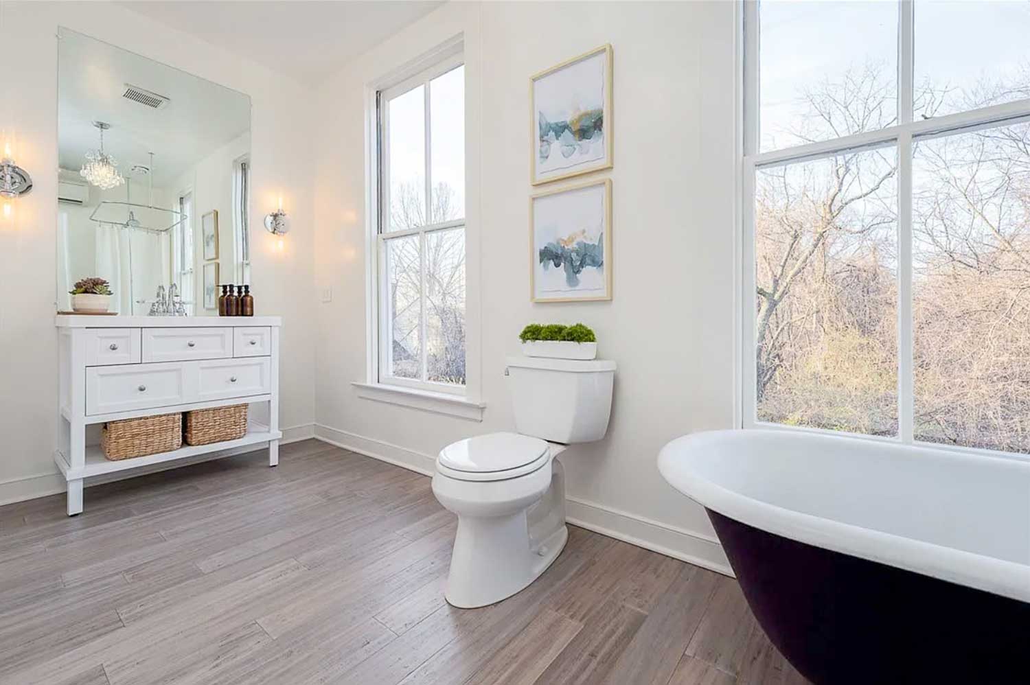 1911 Victorian Bathroom