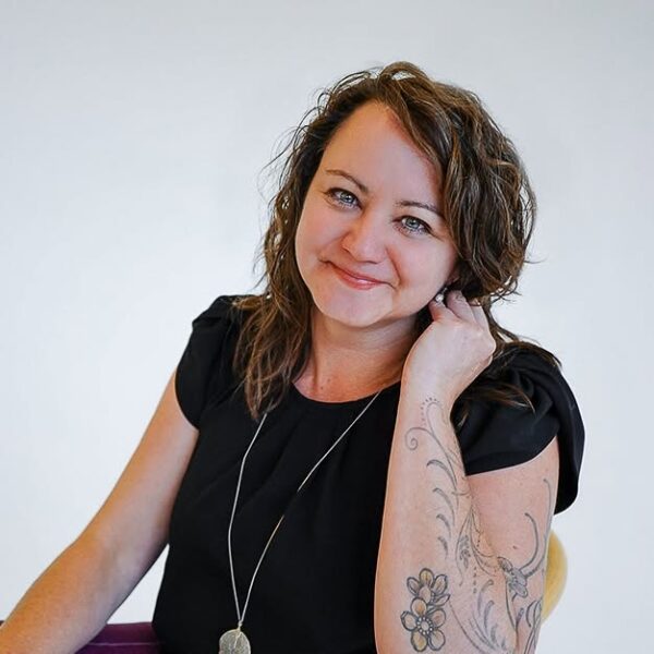 Lora Frost Historic Home Designer